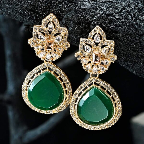 Sona polish earing