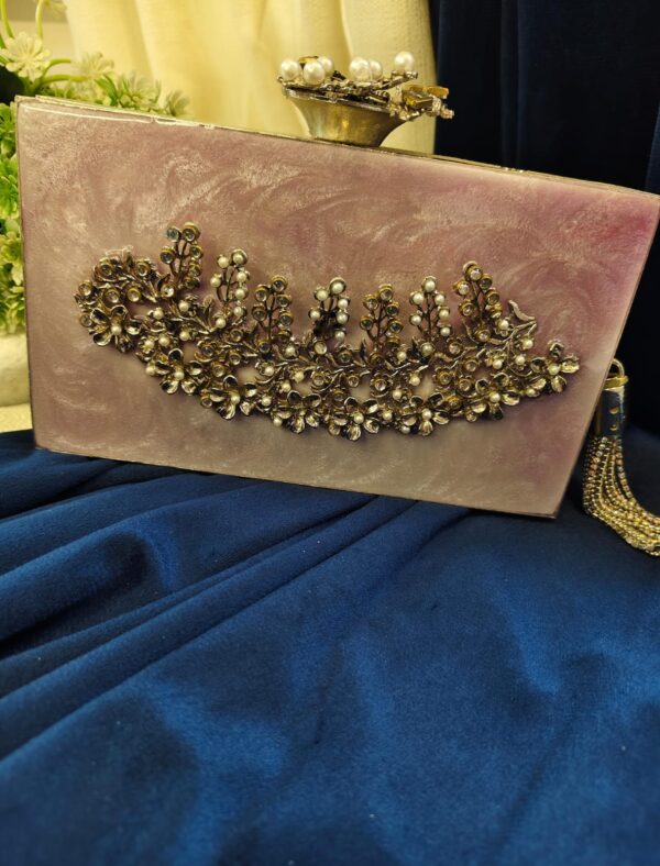 Resin 3D handmade clutch - Image 3
