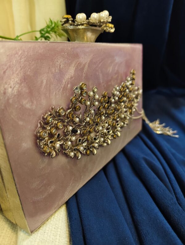 Resin 3D handmade clutch - Image 4