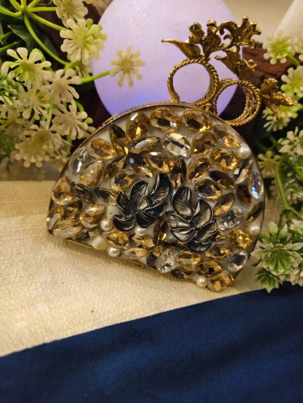 Hand made clutch - Image 4