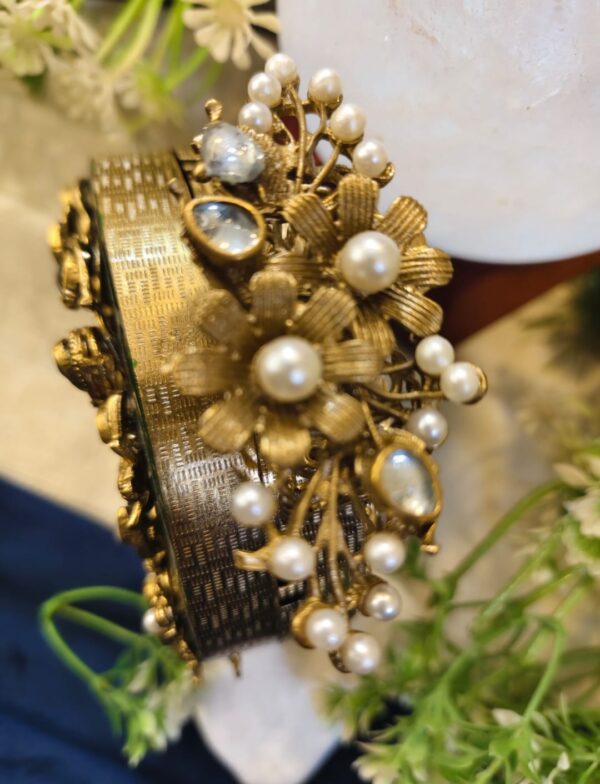 Handmade clutch round shap - Image 2