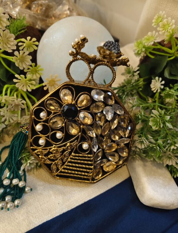 Resin handmade clutch - Image 2