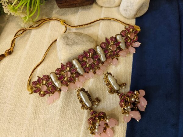 High quality mother pearl choker - Image 3
