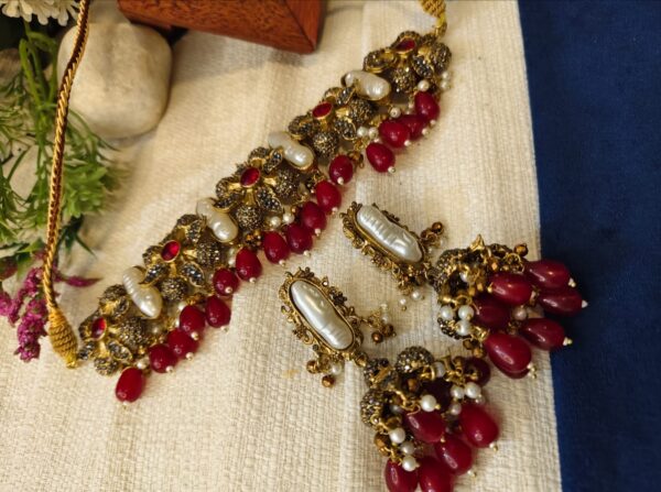 High quality mother pearl choker - Image 3