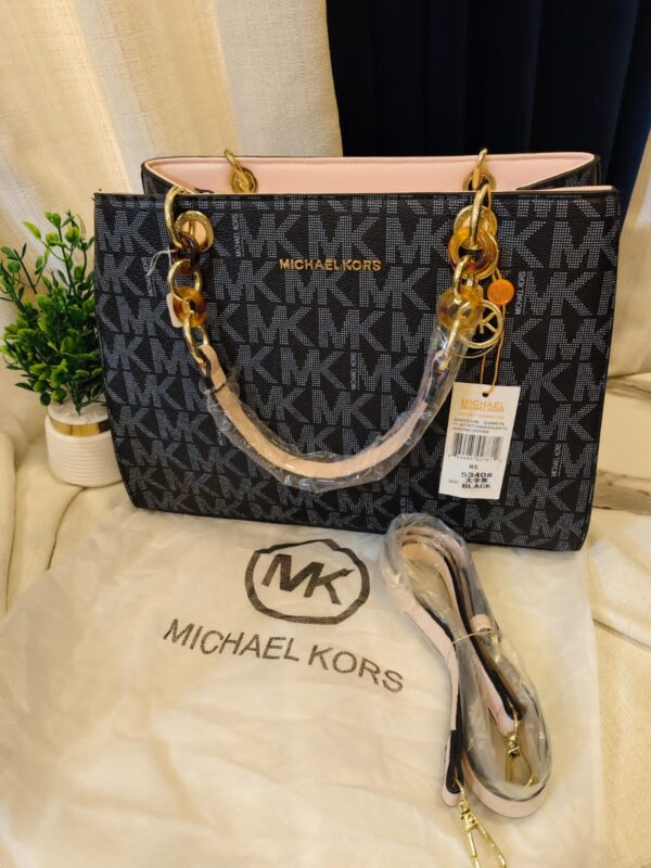 Mk high quality tote bag with single compartment