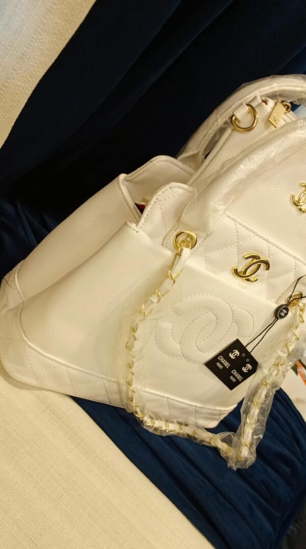 Premium quality of channel  medium size bag with small bag - Image 4