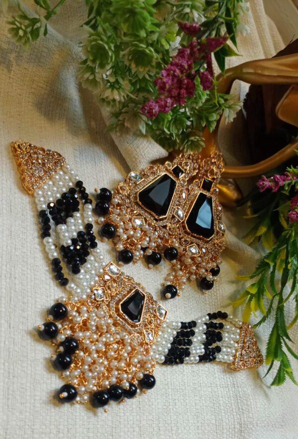 Choker with heavy earrings pearl - Image 2