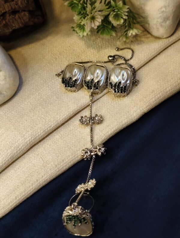 Introducing our exquisite up and down mother of pearl anja with hight quality zercone - Image 2