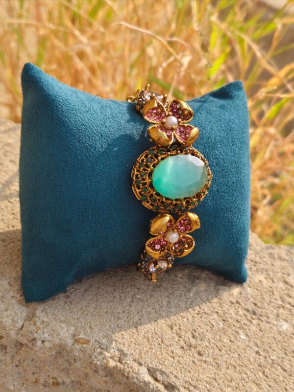 Beautiful up and down bracelet - Image 9