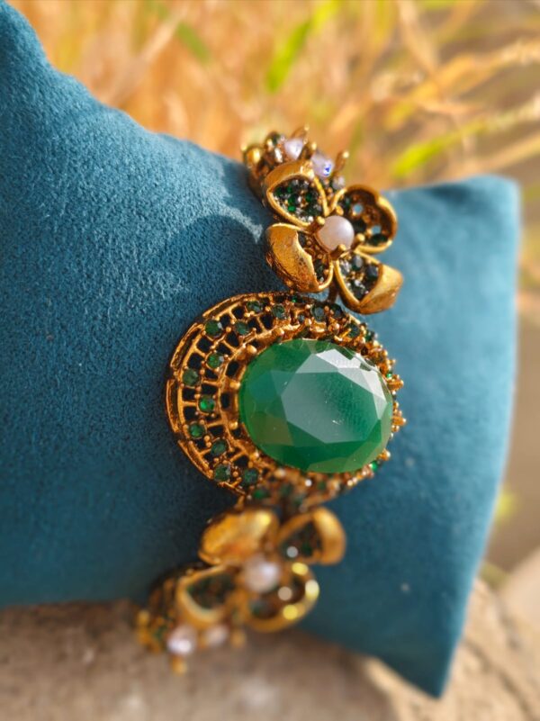 Beautiful up and down bracelet - Image 3