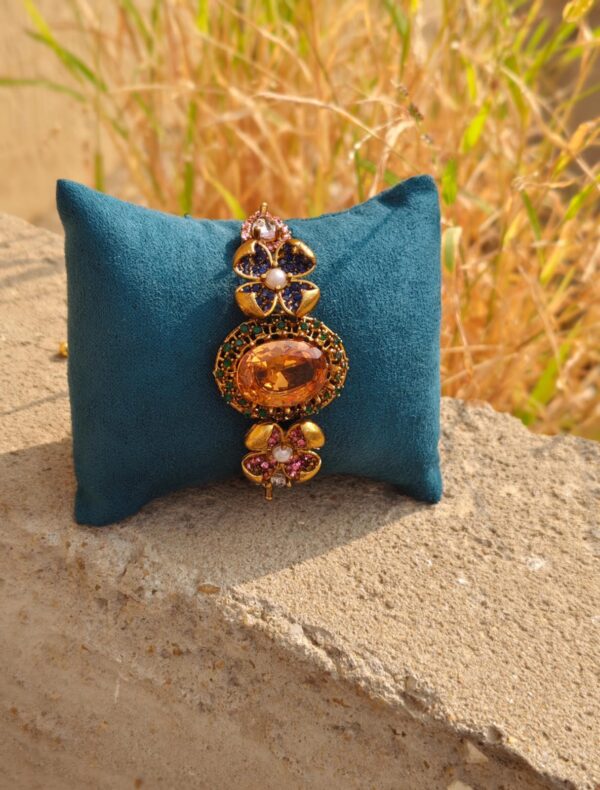 Beautiful up and down bracelet - Image 4