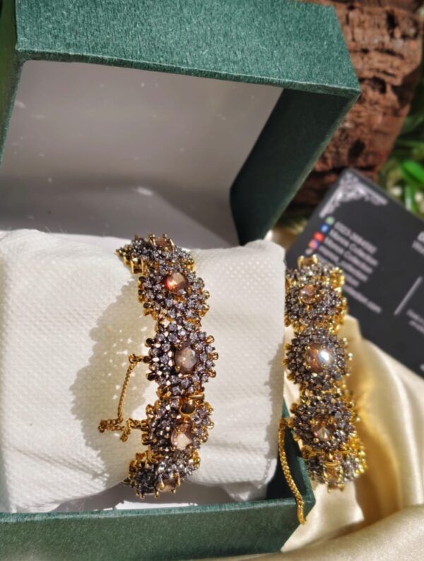 Hight quality zercone with Sona polish openable bangles - Image 12