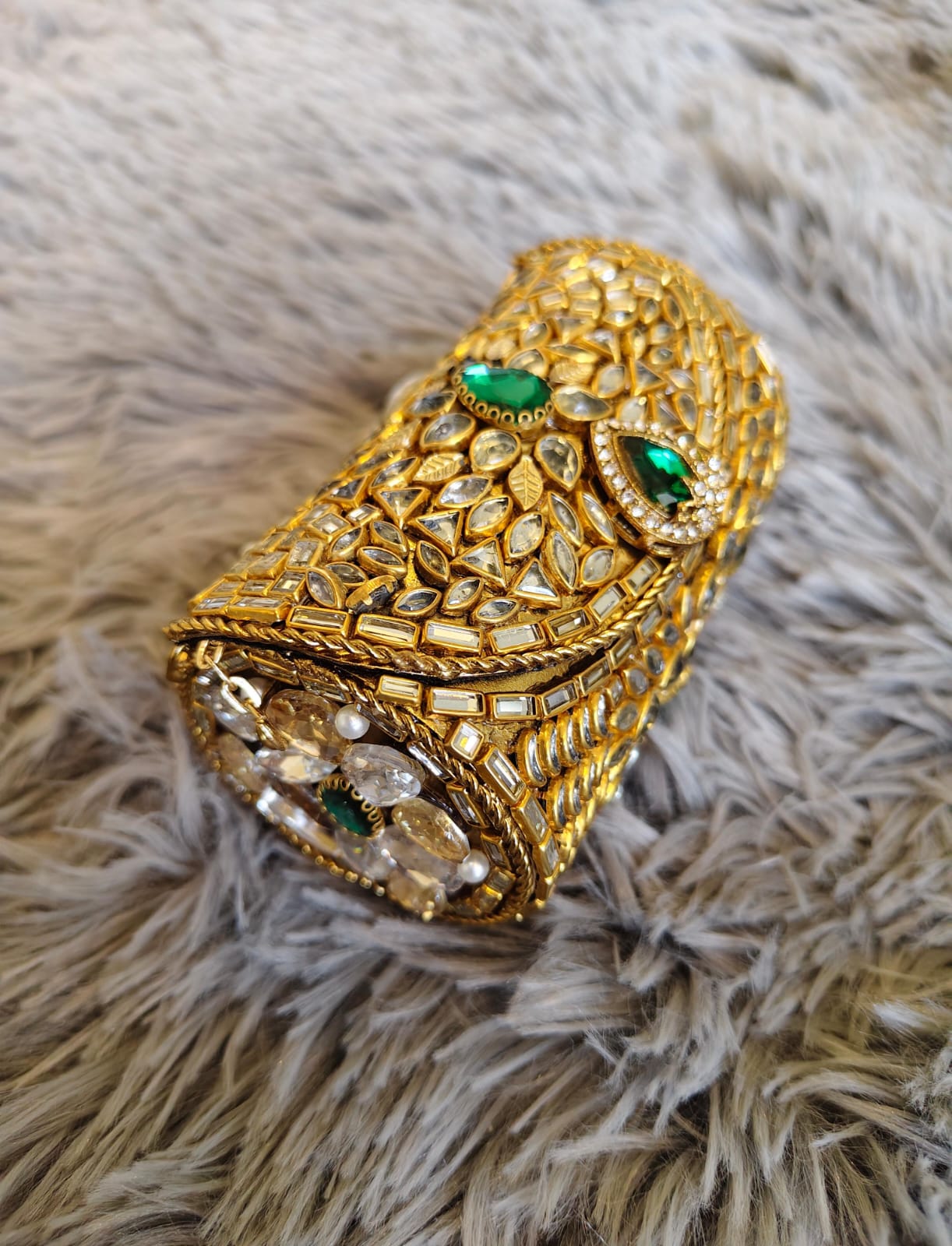 A breathtaking mini cylinder clutch - Image 3