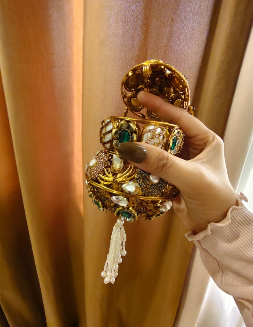 Handmade dholki clutch - Image 7