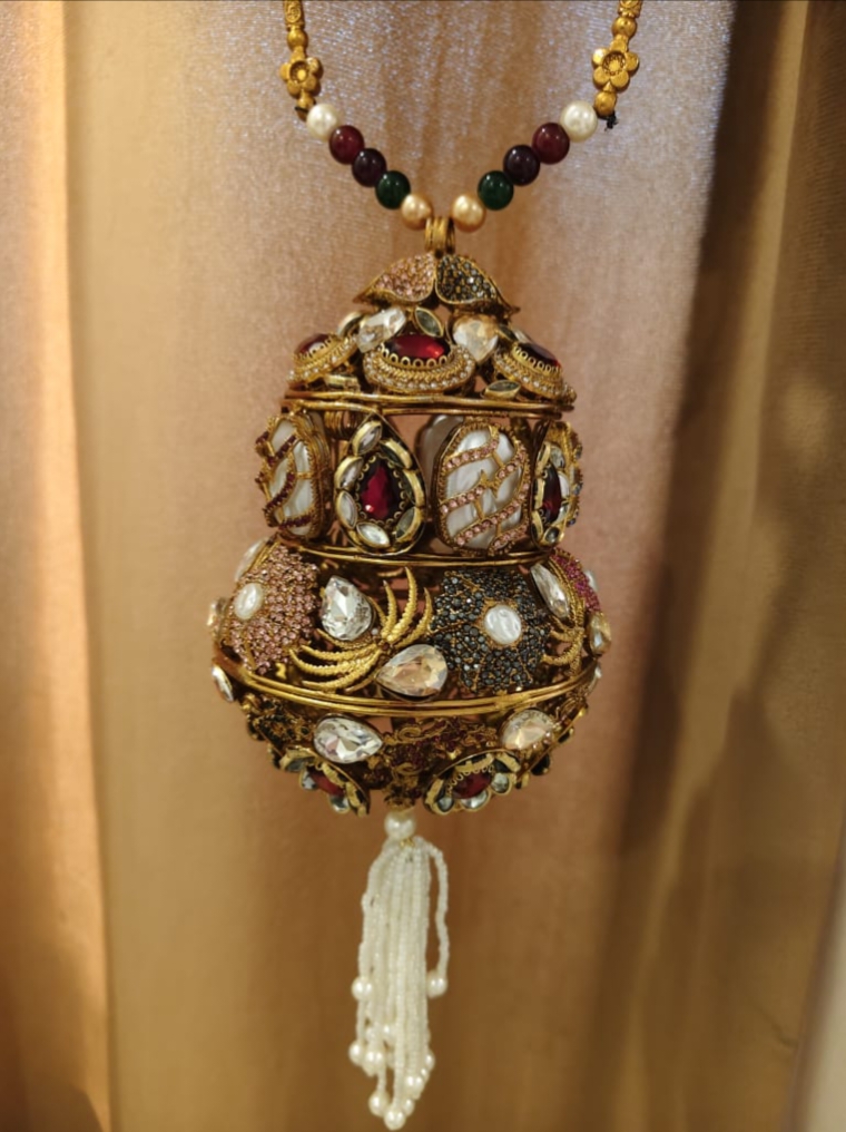 Handmade dholki clutch - Image 13