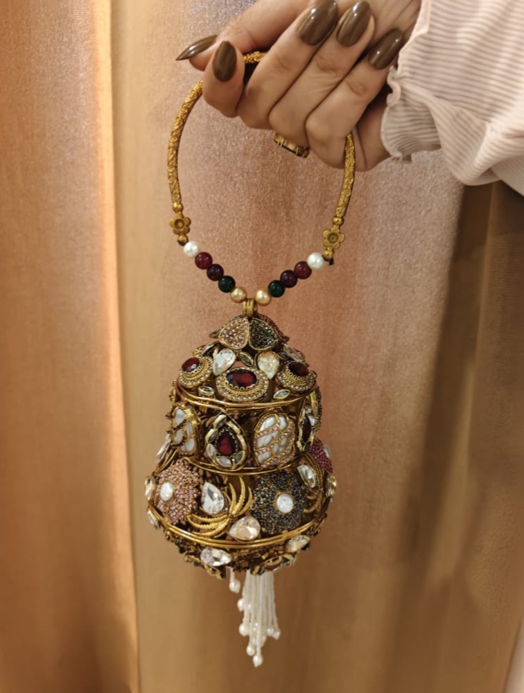 Handmade dholki clutch - Image 15