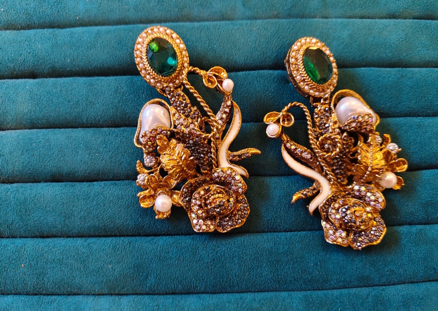 Designer handmade earing - Image 9