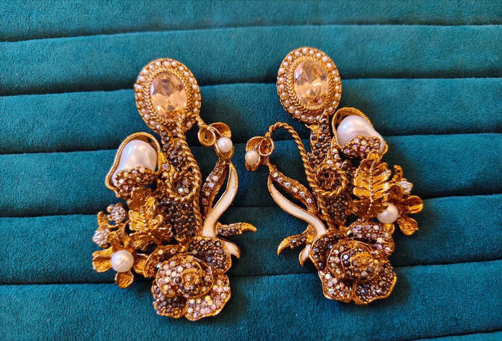 Designer handmade earing - Image 19