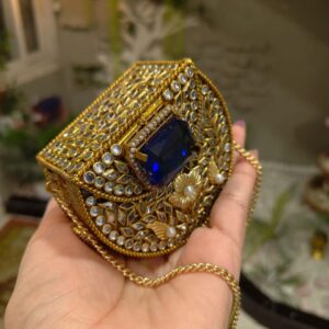 Queen’s Crown Kundan Clutch Mini