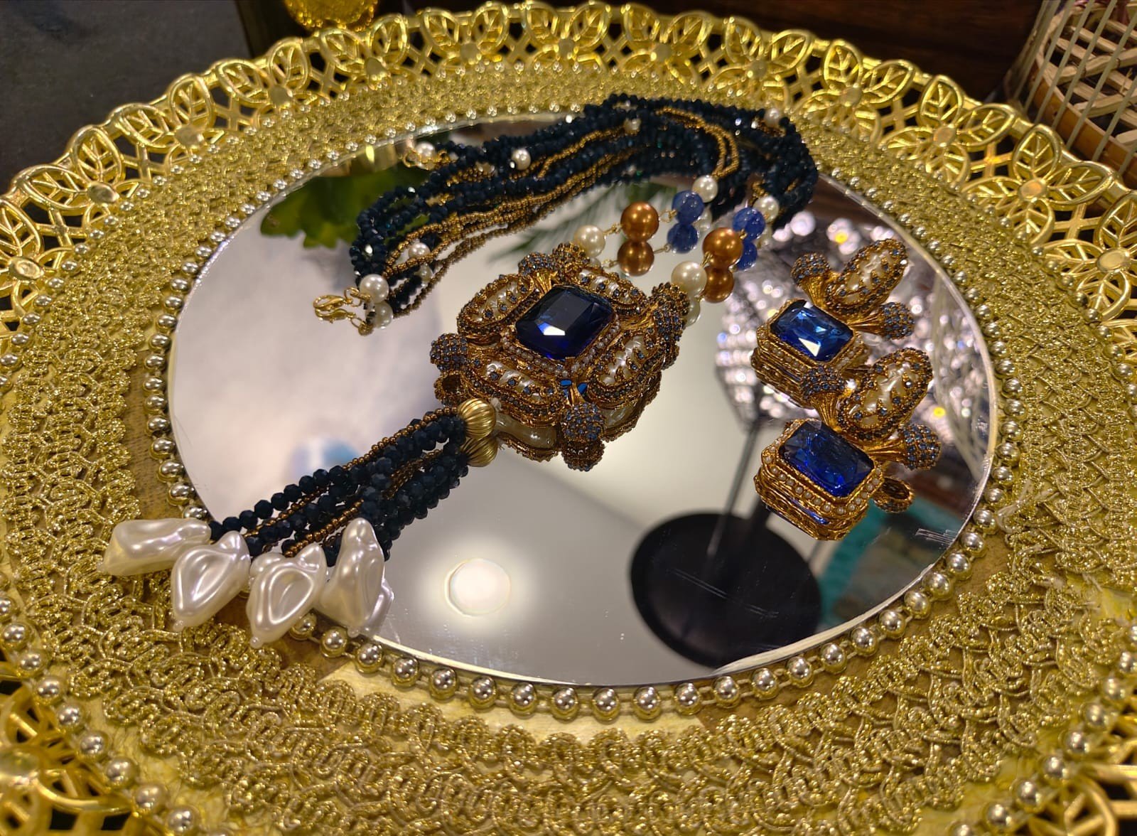 Rang-e-Bahar Mala - Image 7