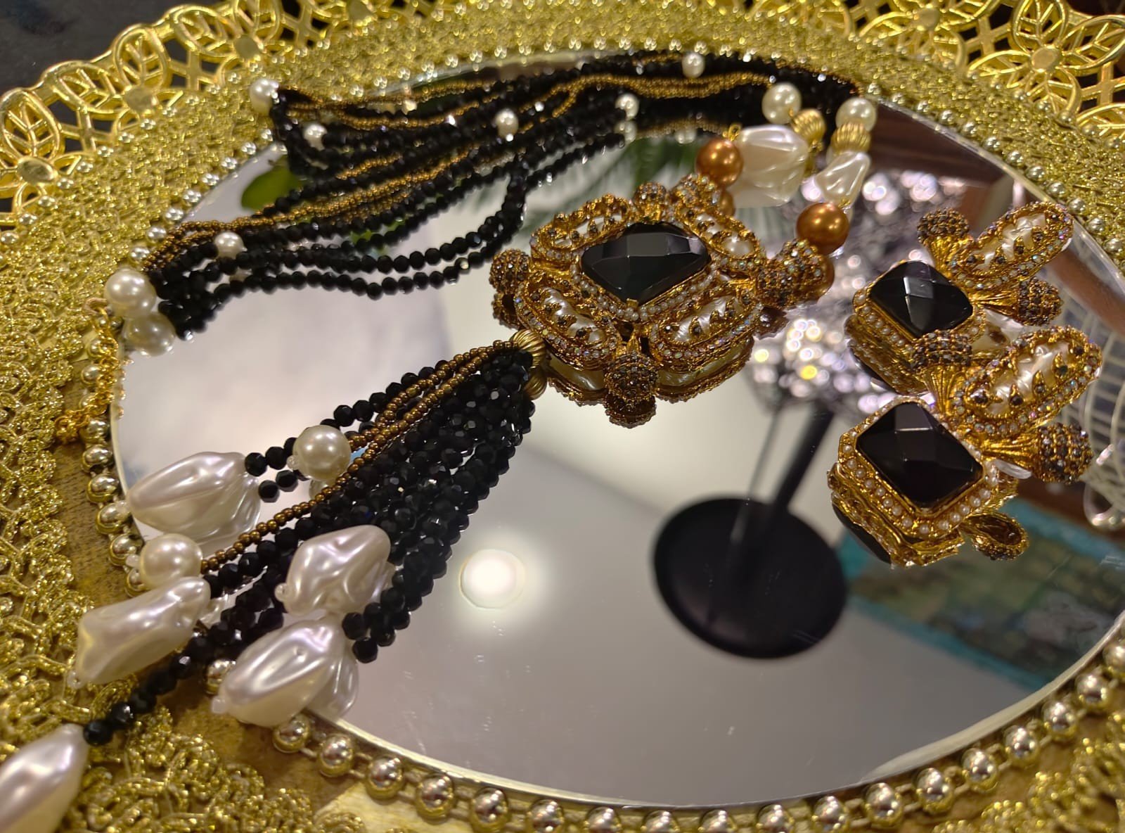 Rang-e-Bahar Mala - Image 2
